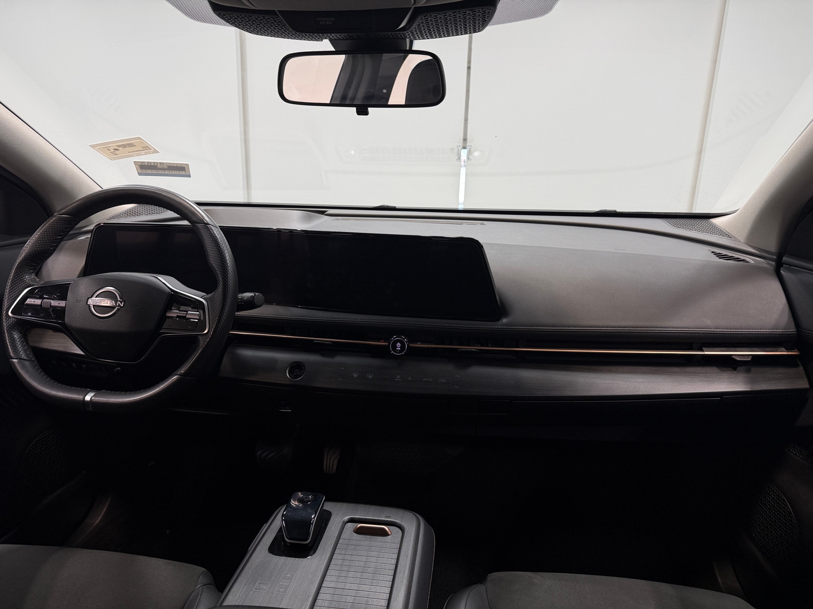 Thumbnail: 2024 Nissan Ariya - 2