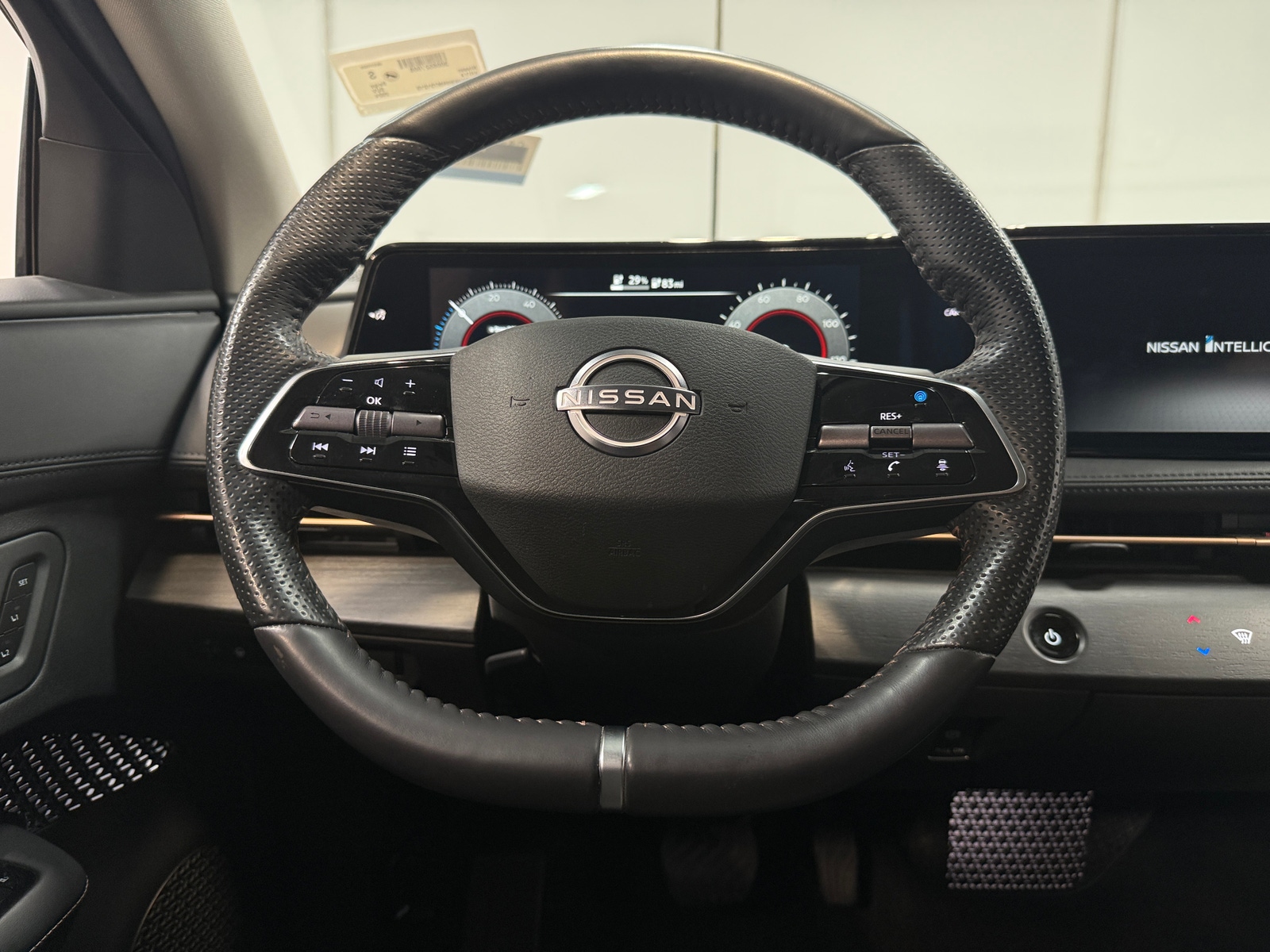 Thumbnail: 2024 Nissan Ariya - 4