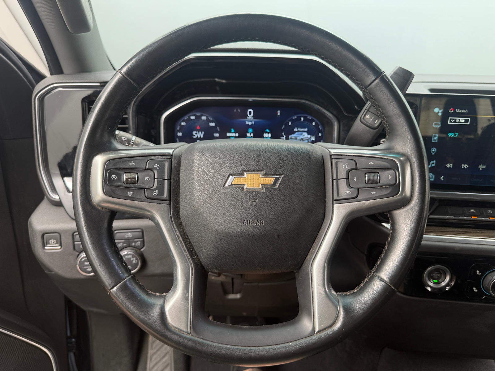 Thumbnail: 2023 Chevrolet Silverado 1500 - 5