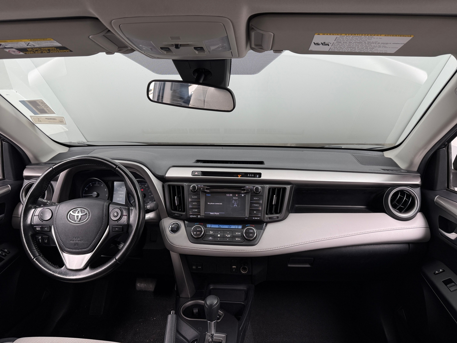 Thumbnail: 2017 Toyota RAV4 - 3