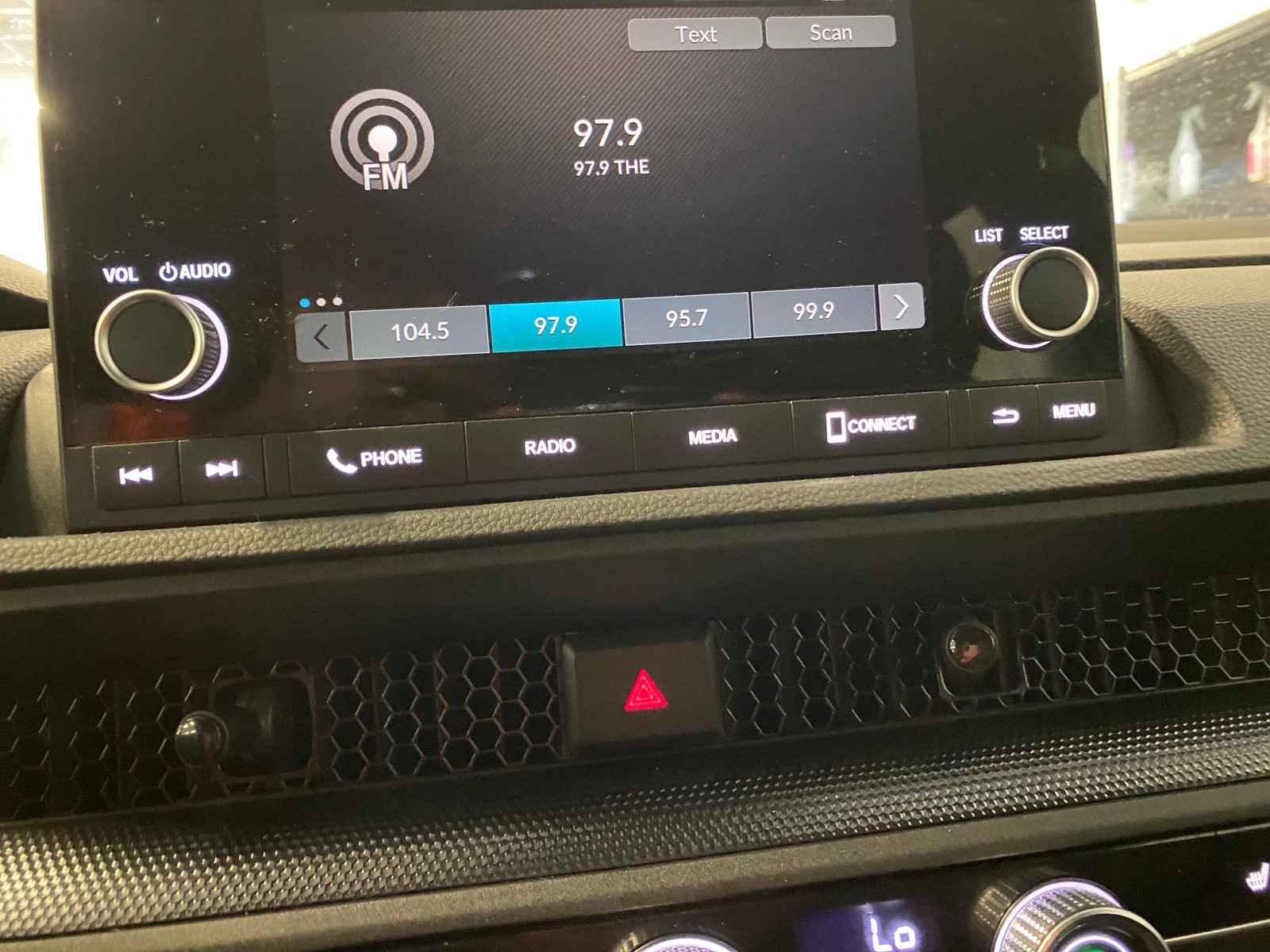 Thumbnail: 2023 Honda CR-V - 4