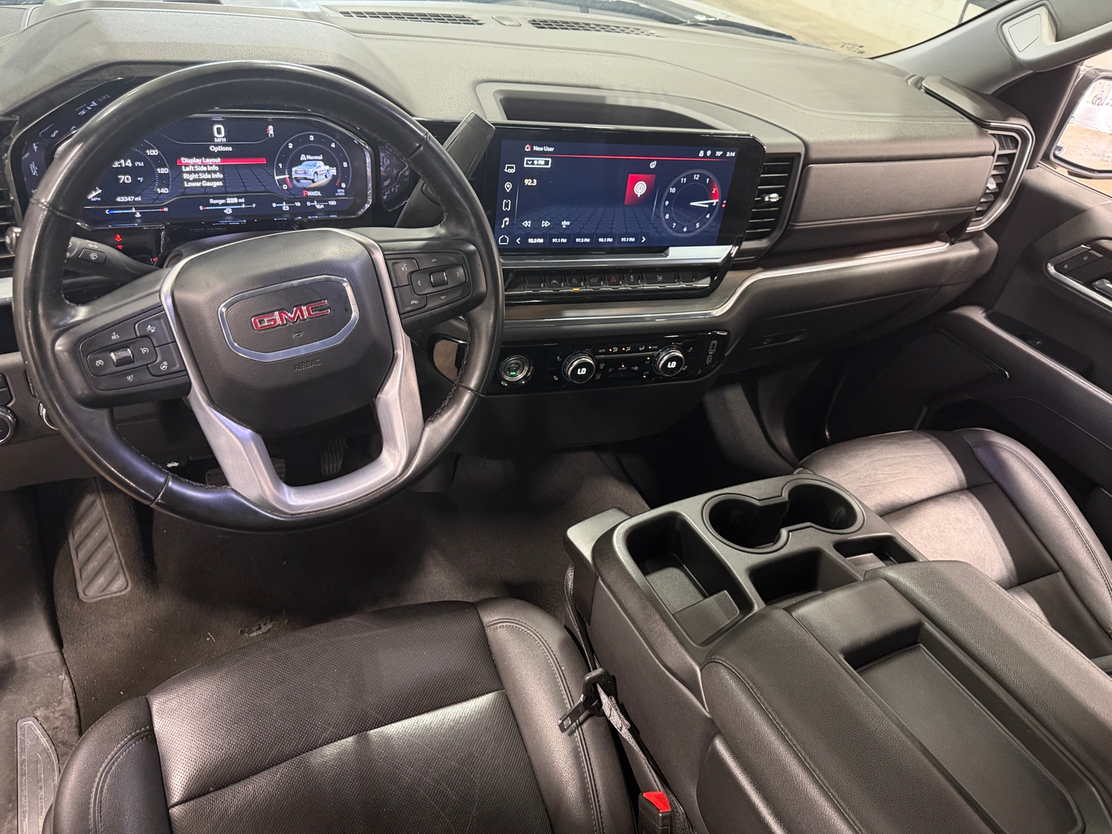Thumbnail: 2024 GMC Sierra 1500 - 2