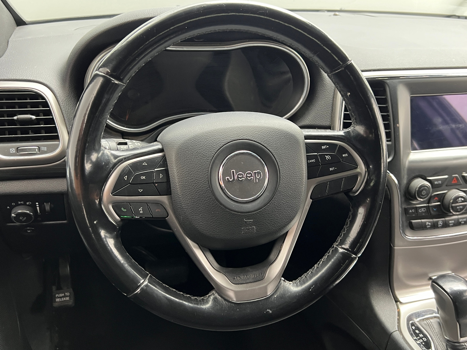 Thumbnail: 2020 Jeep Grand Cherokee - 5