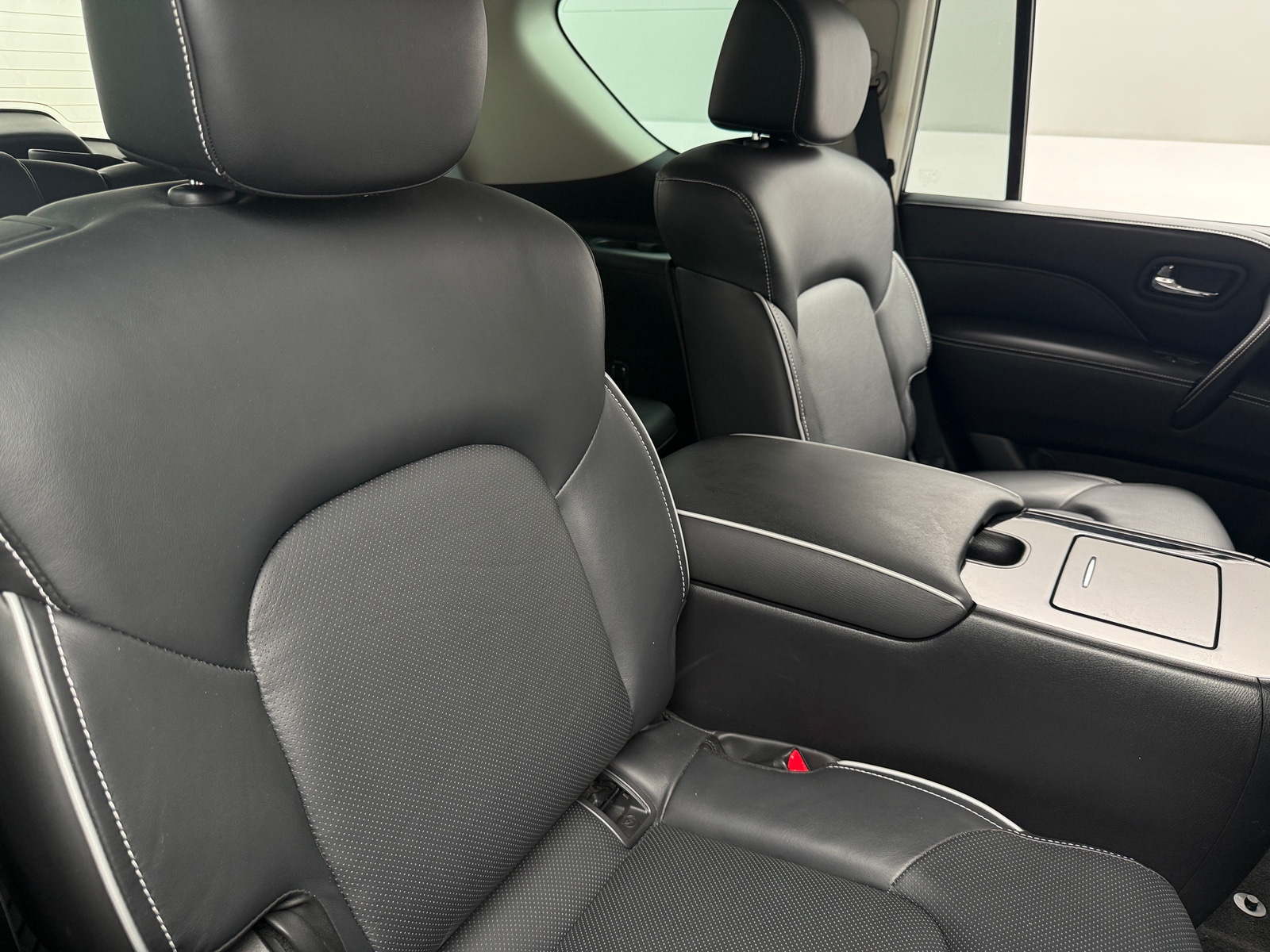 Thumbnail: 2023 INFINITI QX80 - 5