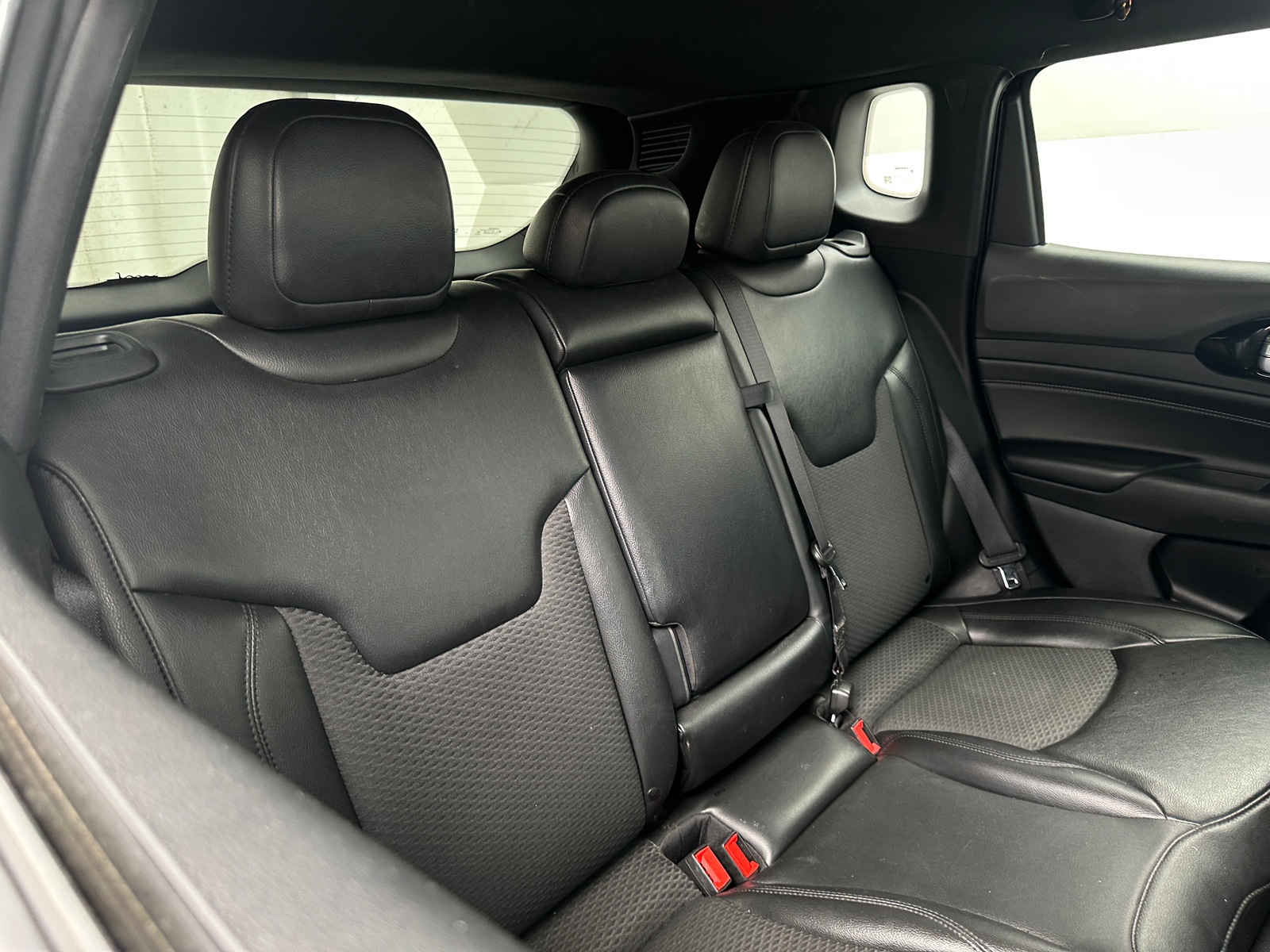 Thumbnail: 2022 Jeep Compass - 6