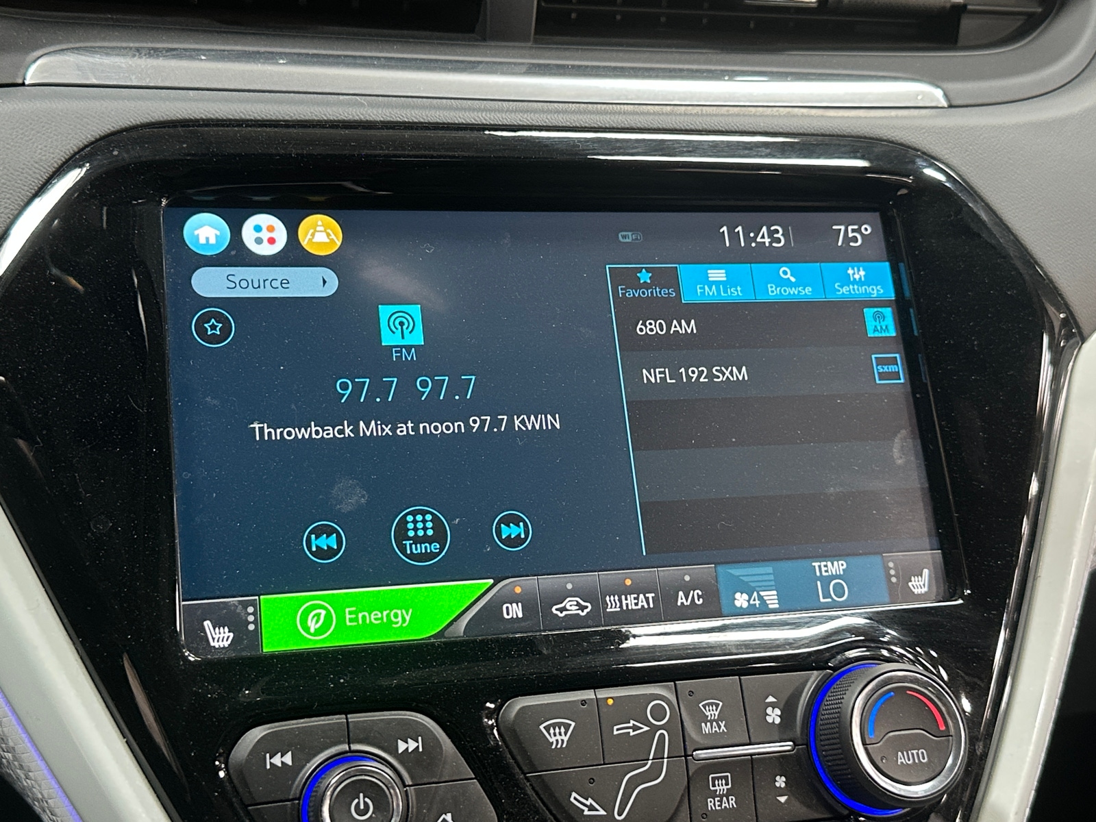 Thumbnail: 2021 Chevrolet Bolt EV - 3