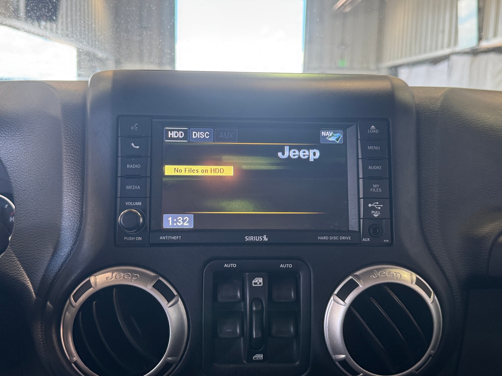 Thumbnail: 2016 Jeep Wrangler - 3