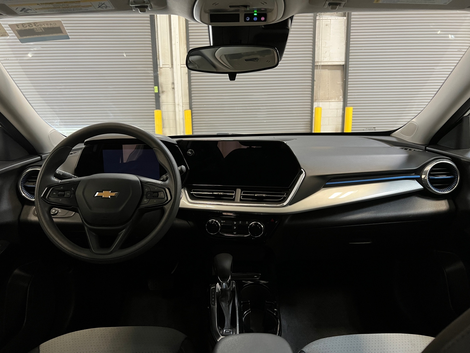 Thumbnail: 2025 Chevrolet Trax - 2