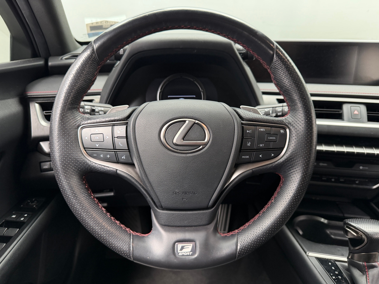Thumbnail: 2019 Lexus UX - 4