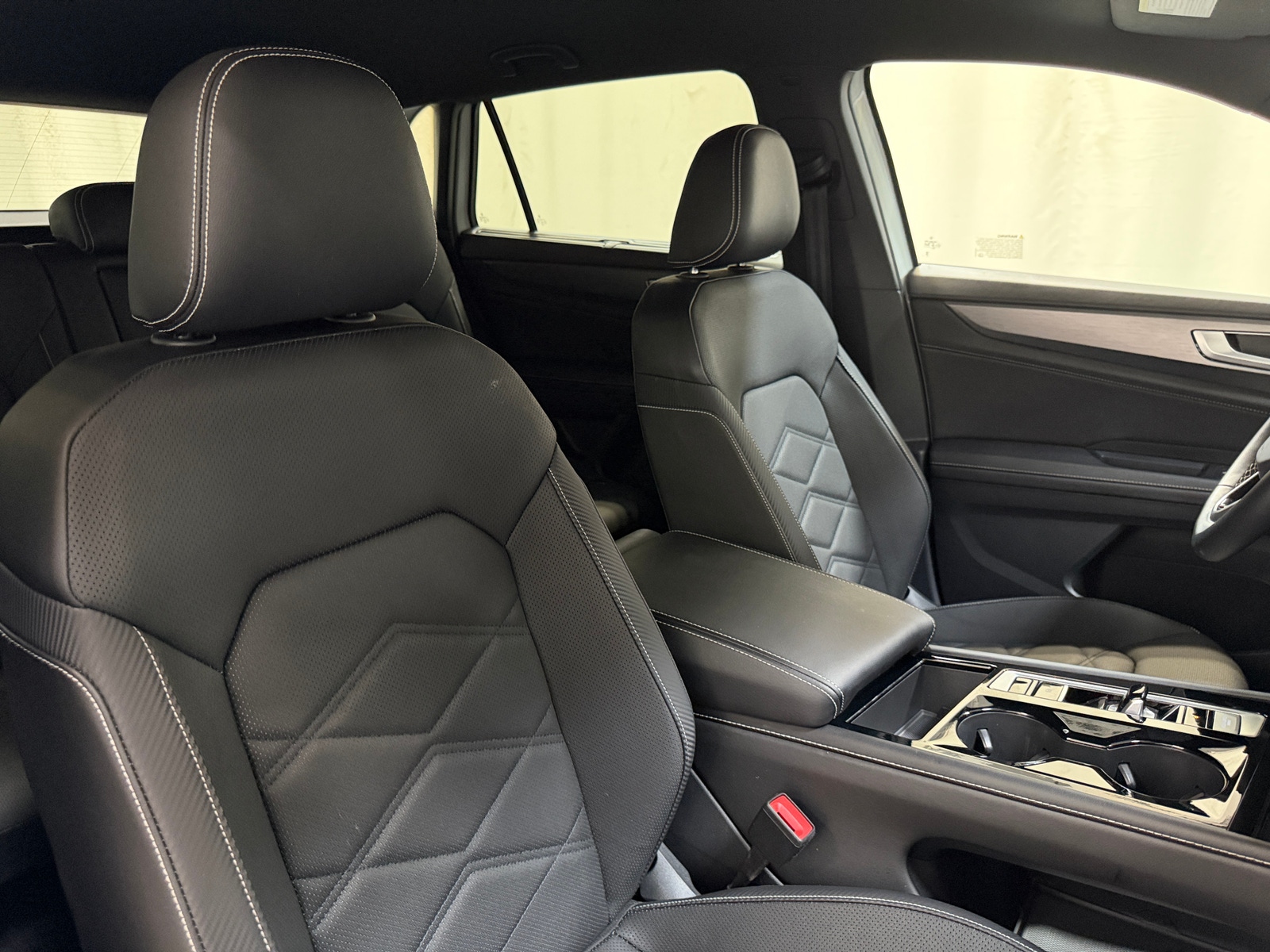Thumbnail: 2026 Volkswagen Atlas - 2