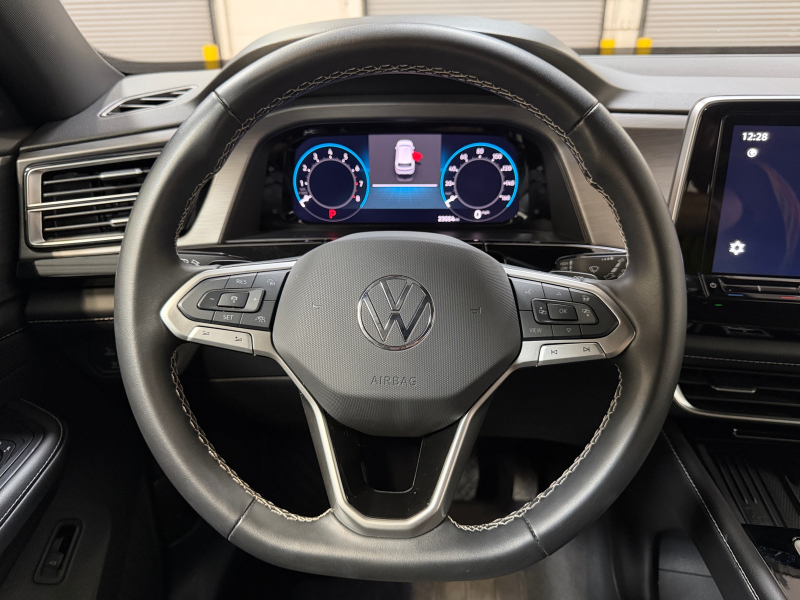 Thumbnail: 2026 Volkswagen Atlas - 5