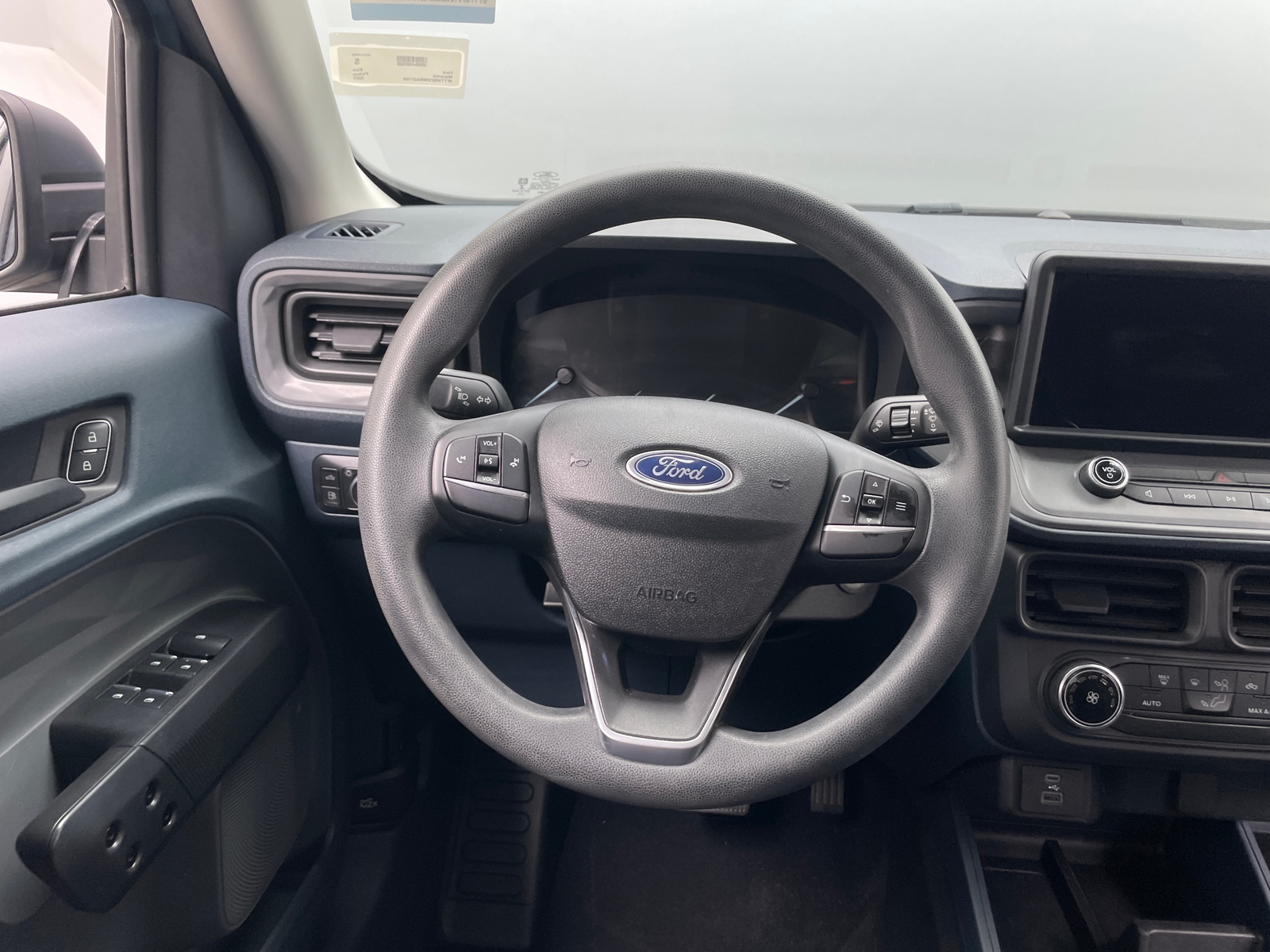 Thumbnail: 2022 Ford Maverick - 5