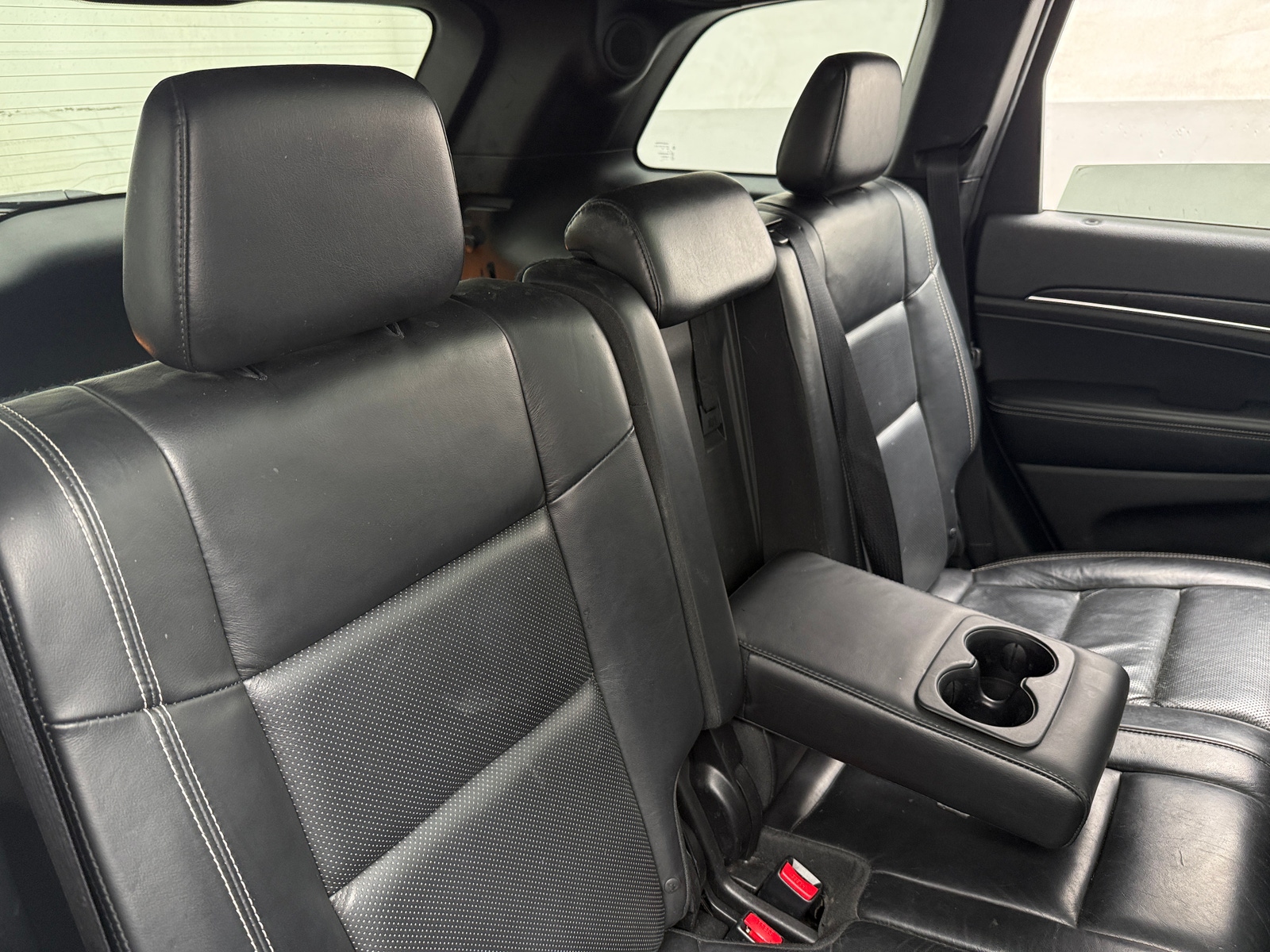 Thumbnail: 2017 Jeep Grand Cherokee - 5