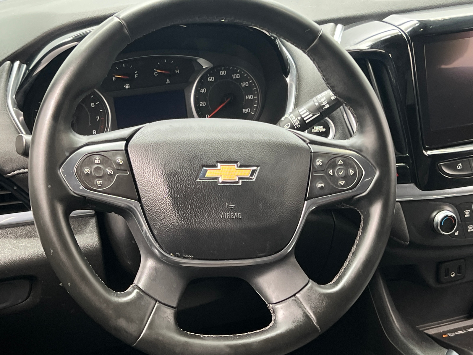 Thumbnail: 2023 Chevrolet Traverse - 5