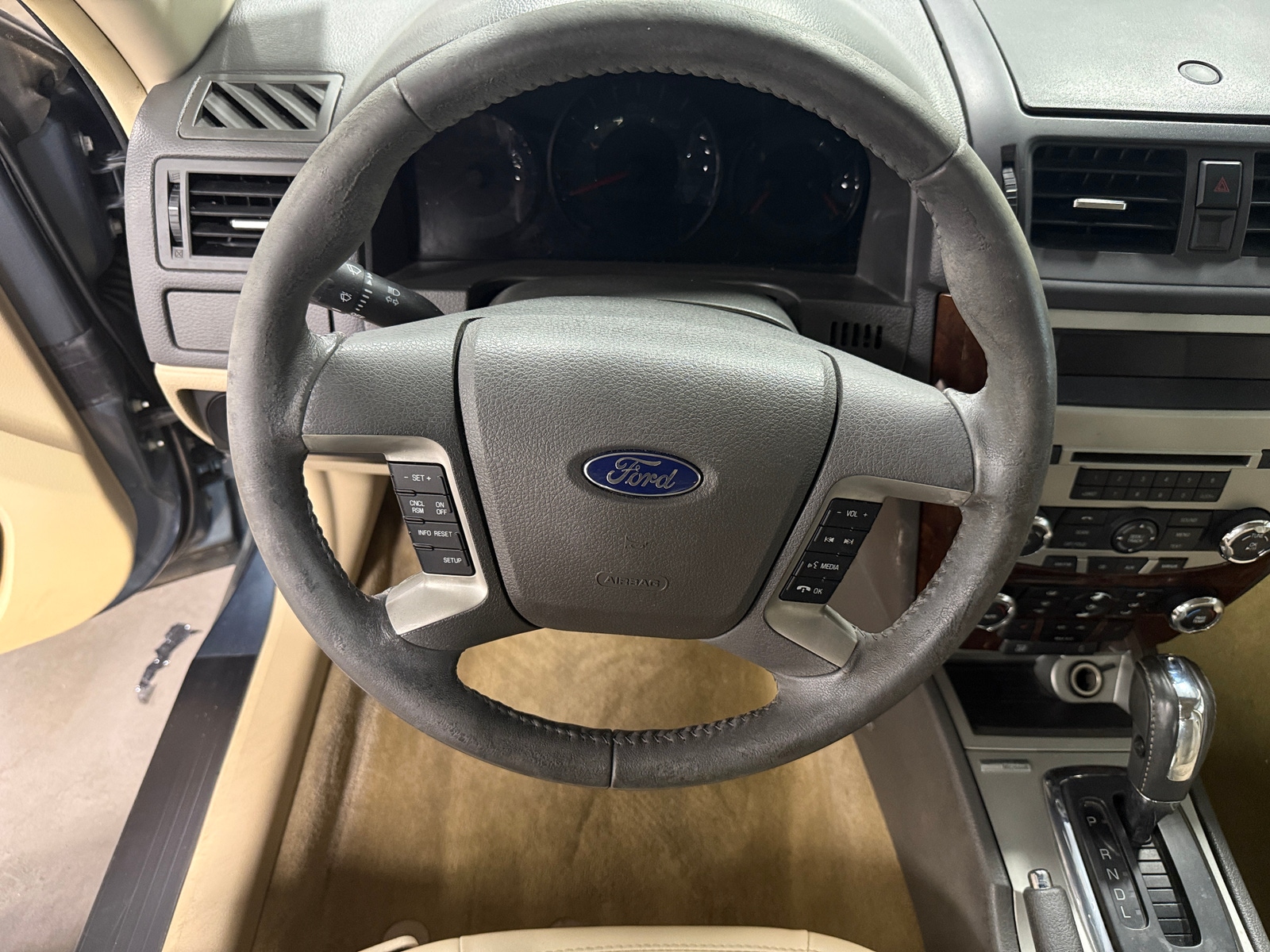 Thumbnail: 2012 Ford Fusion - 4