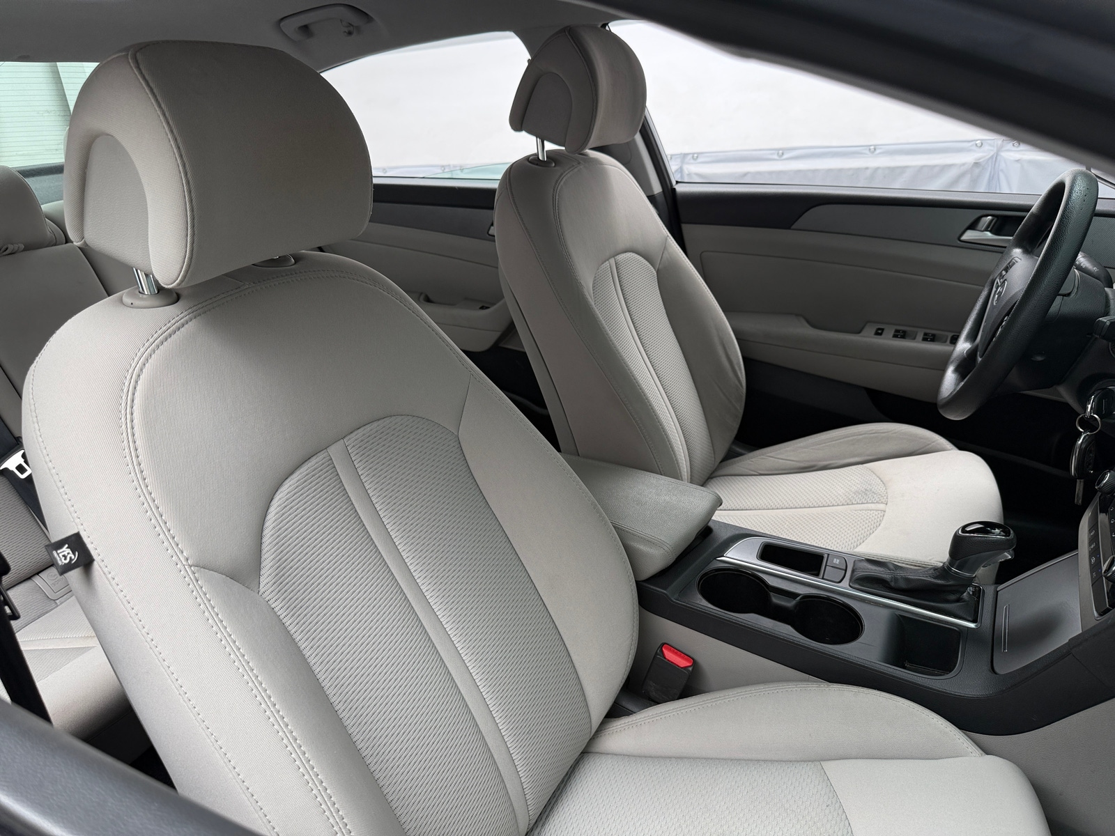 Thumbnail: 2015 Hyundai Sonata - 2