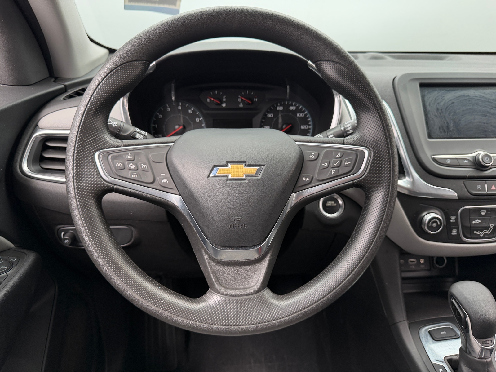 Thumbnail: 2023 Chevrolet Equinox - 5