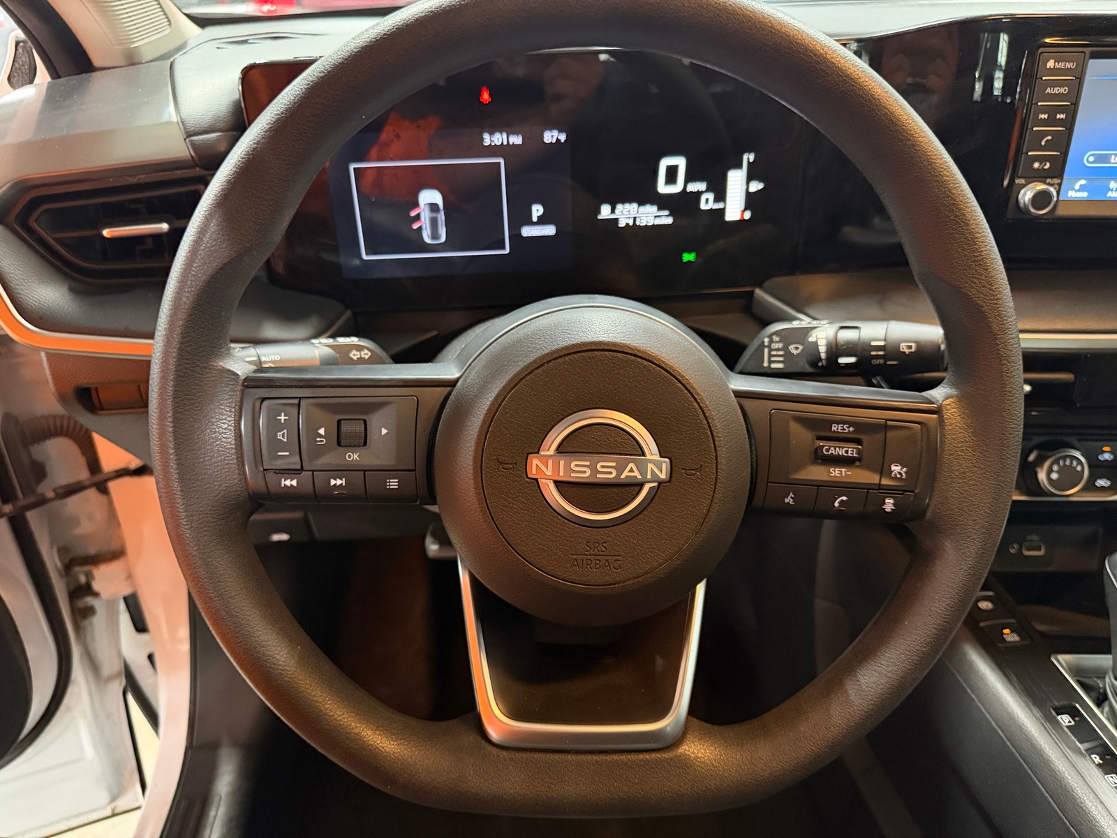Thumbnail: 2025 Nissan Kicks - 5