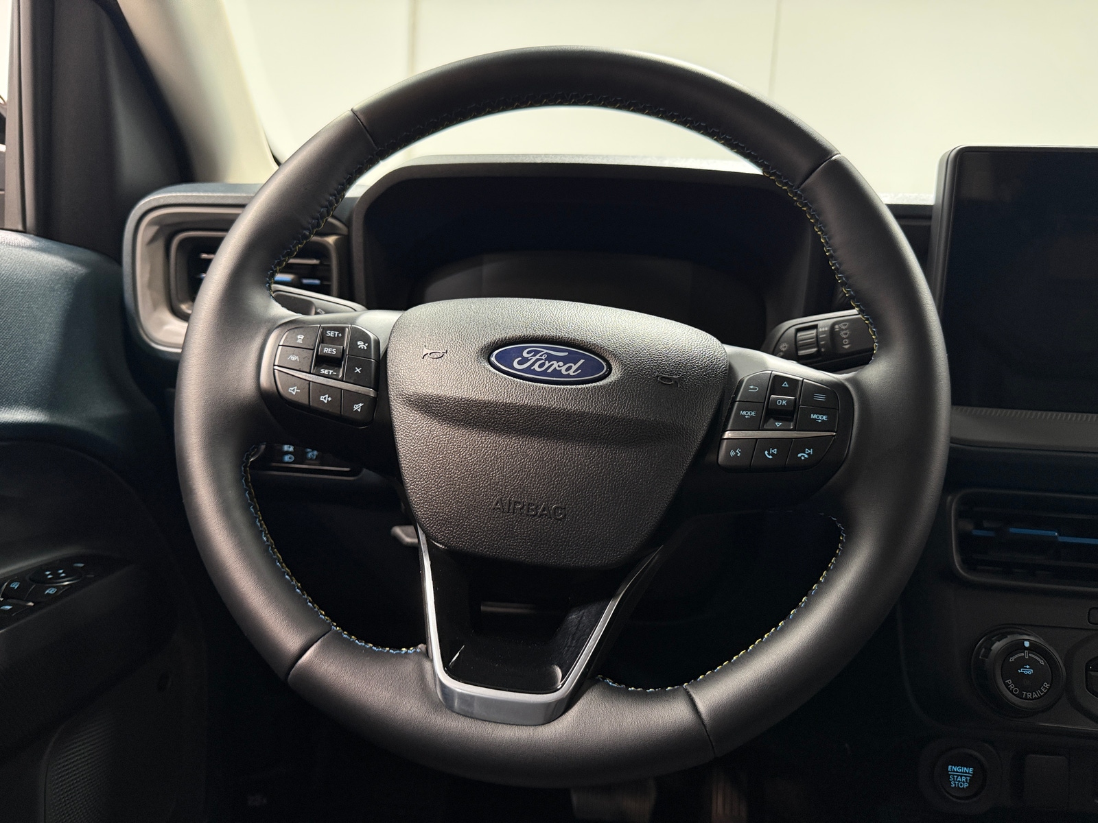 Thumbnail: 2025 Ford Maverick - 4