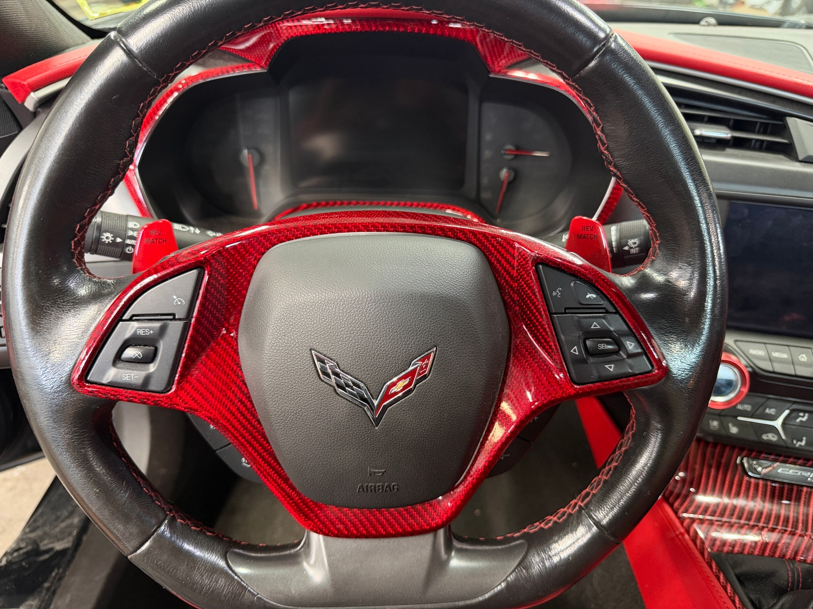 Thumbnail: 2018 Chevrolet Corvette - 3