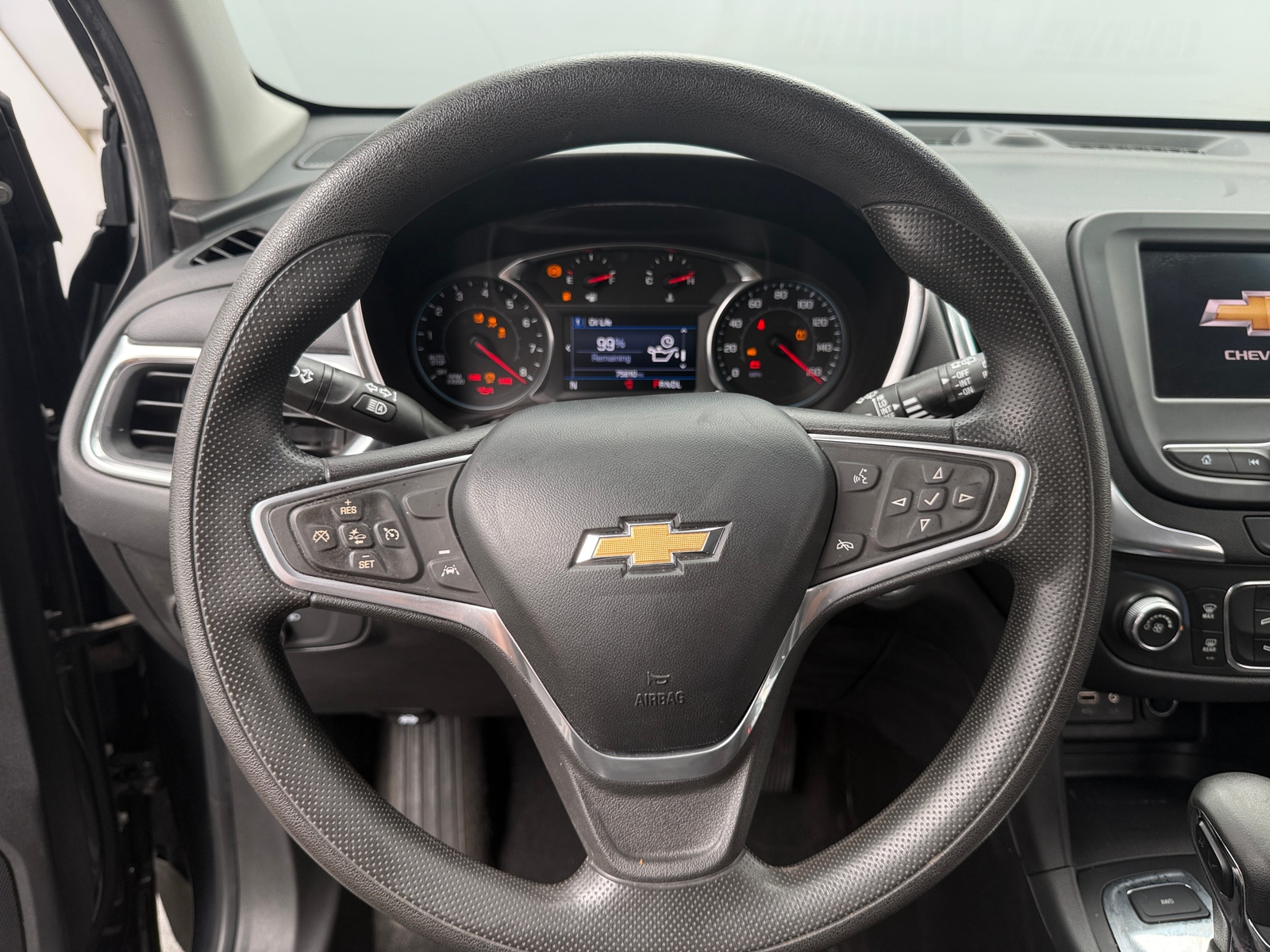 Thumbnail: 2022 Chevrolet Equinox - 5