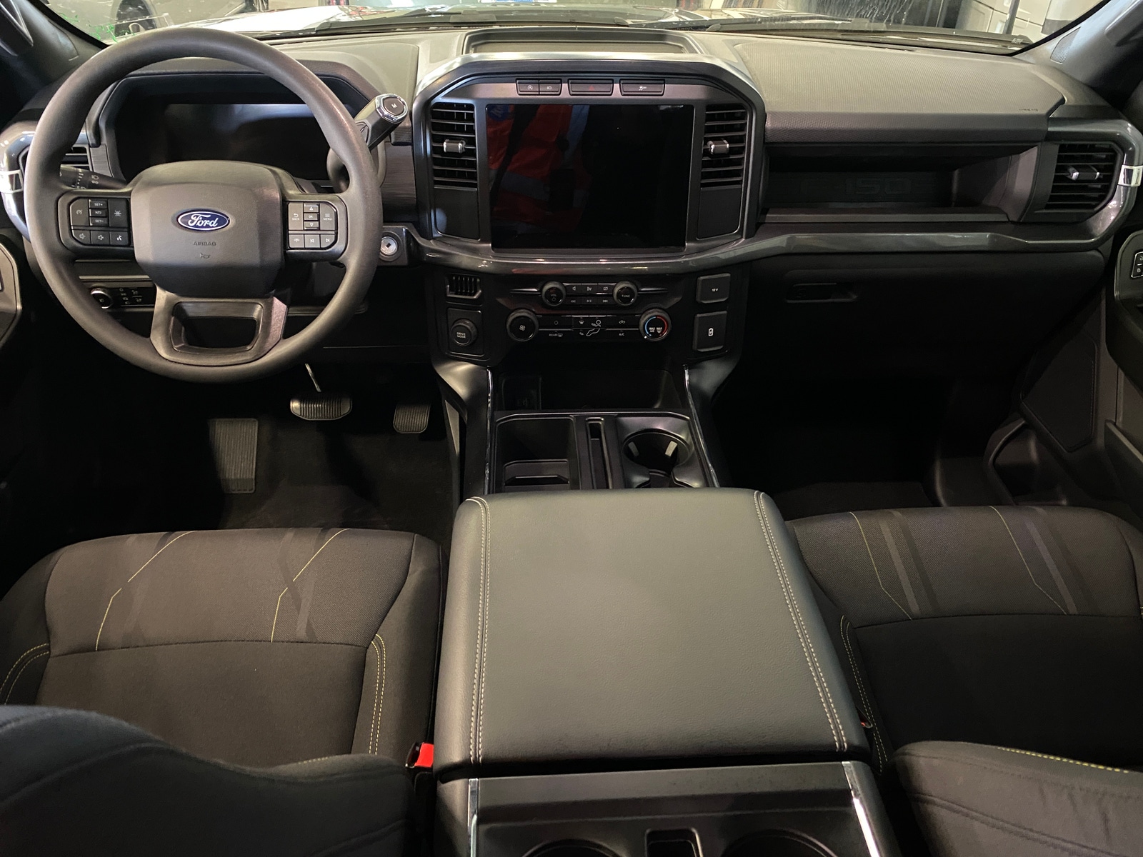 Thumbnail: 2024 Ford Econoline - 3