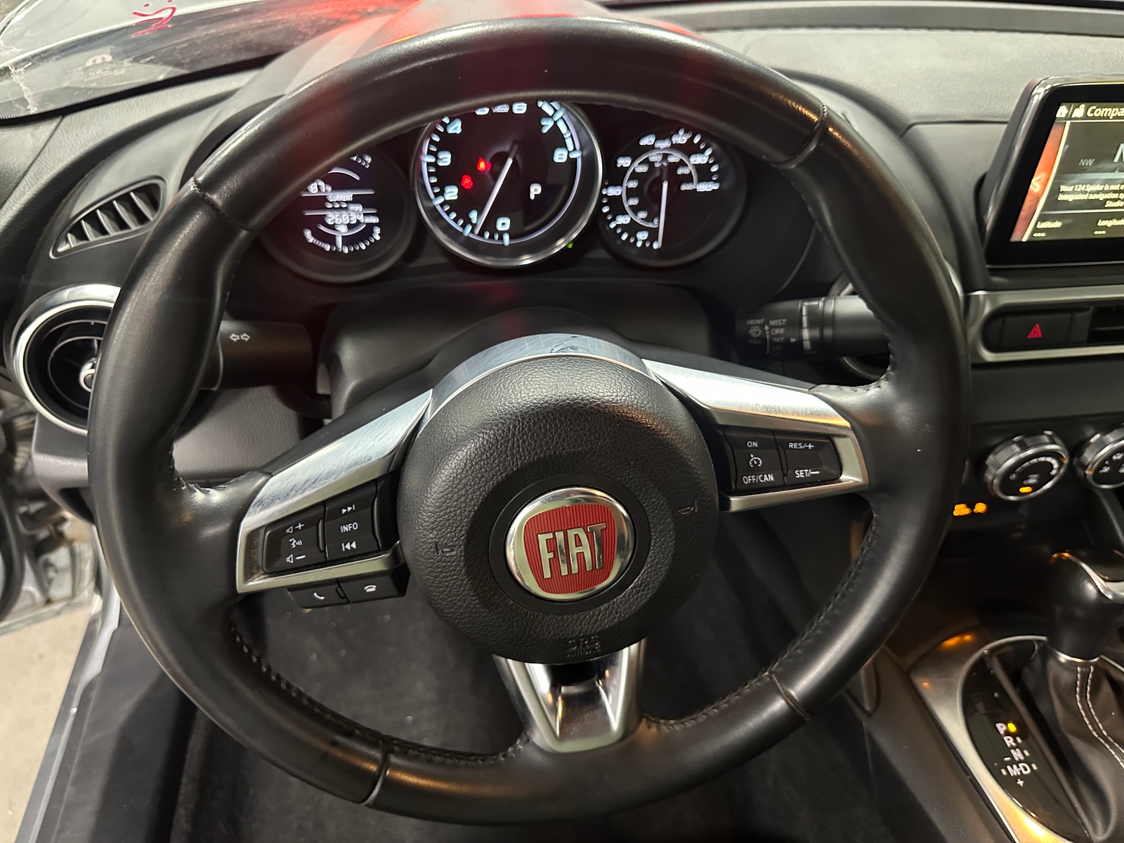 Thumbnail: 2017 Fiat 124 Spider - 5
