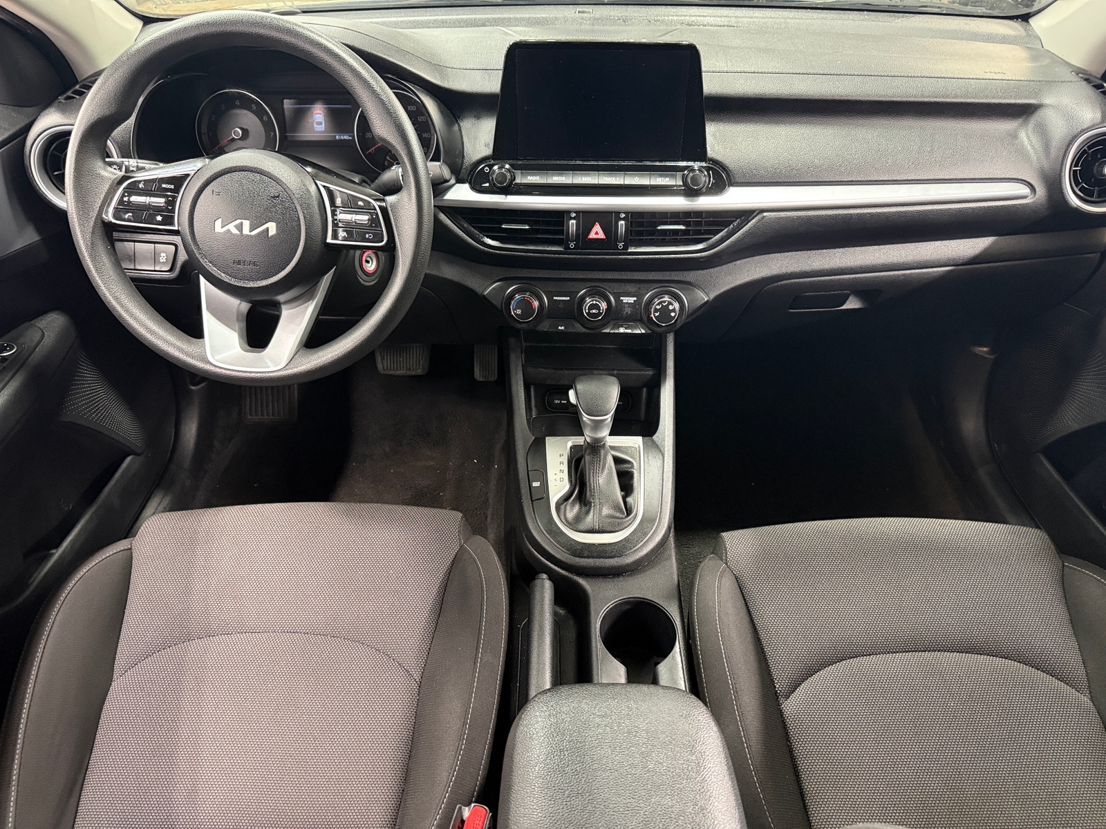 Thumbnail: 2022 Kia Forte - 3