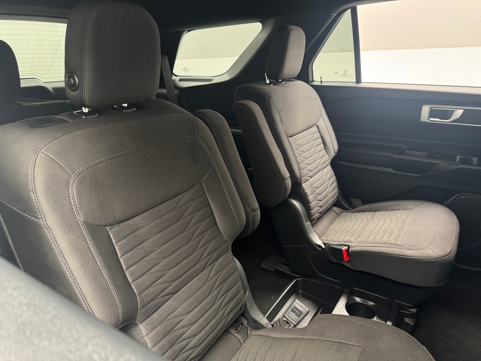 Thumbnail: 2020 Ford Explorer - 6