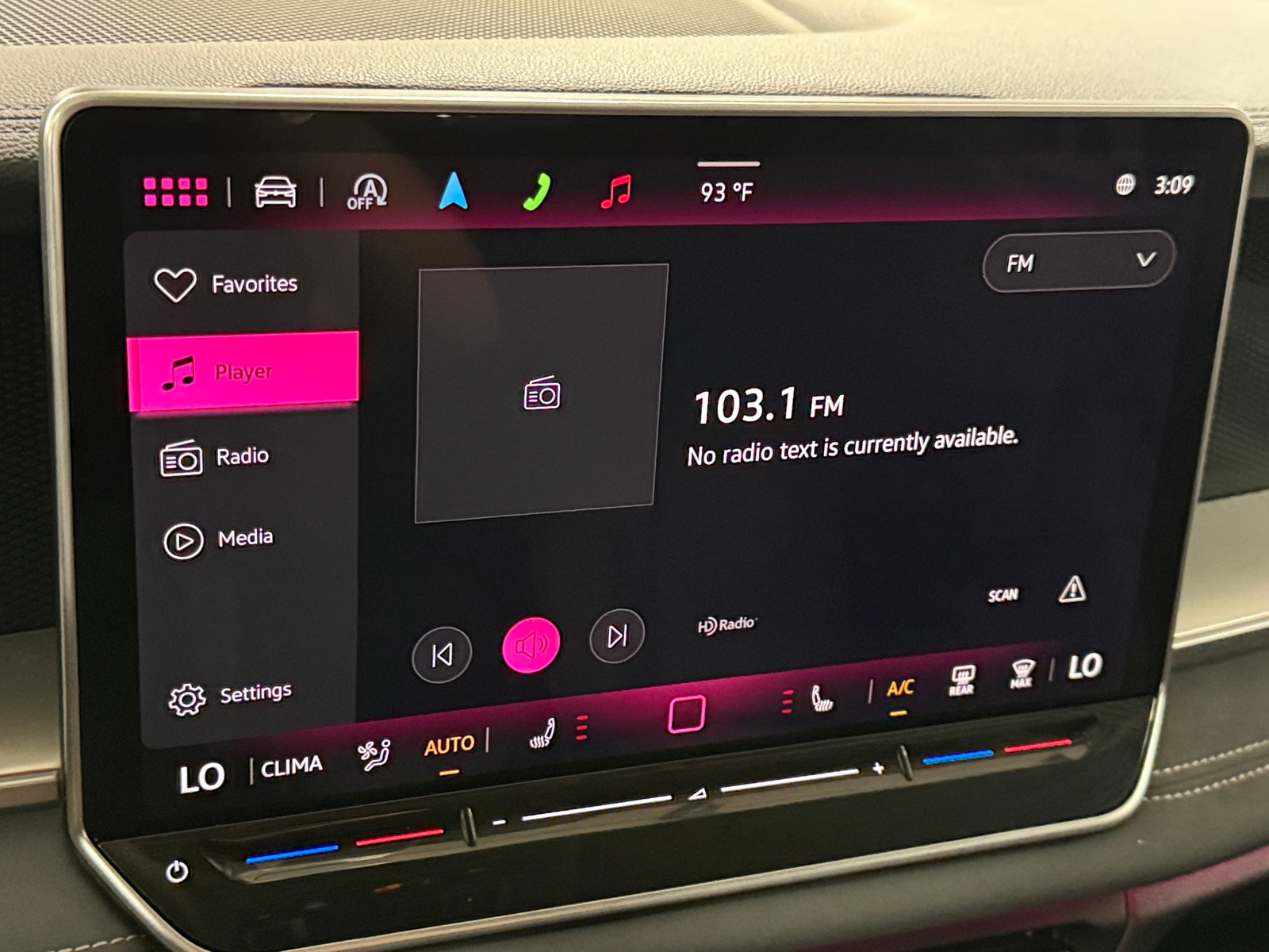 Thumbnail: 2025 Volkswagen Tiguan - 3