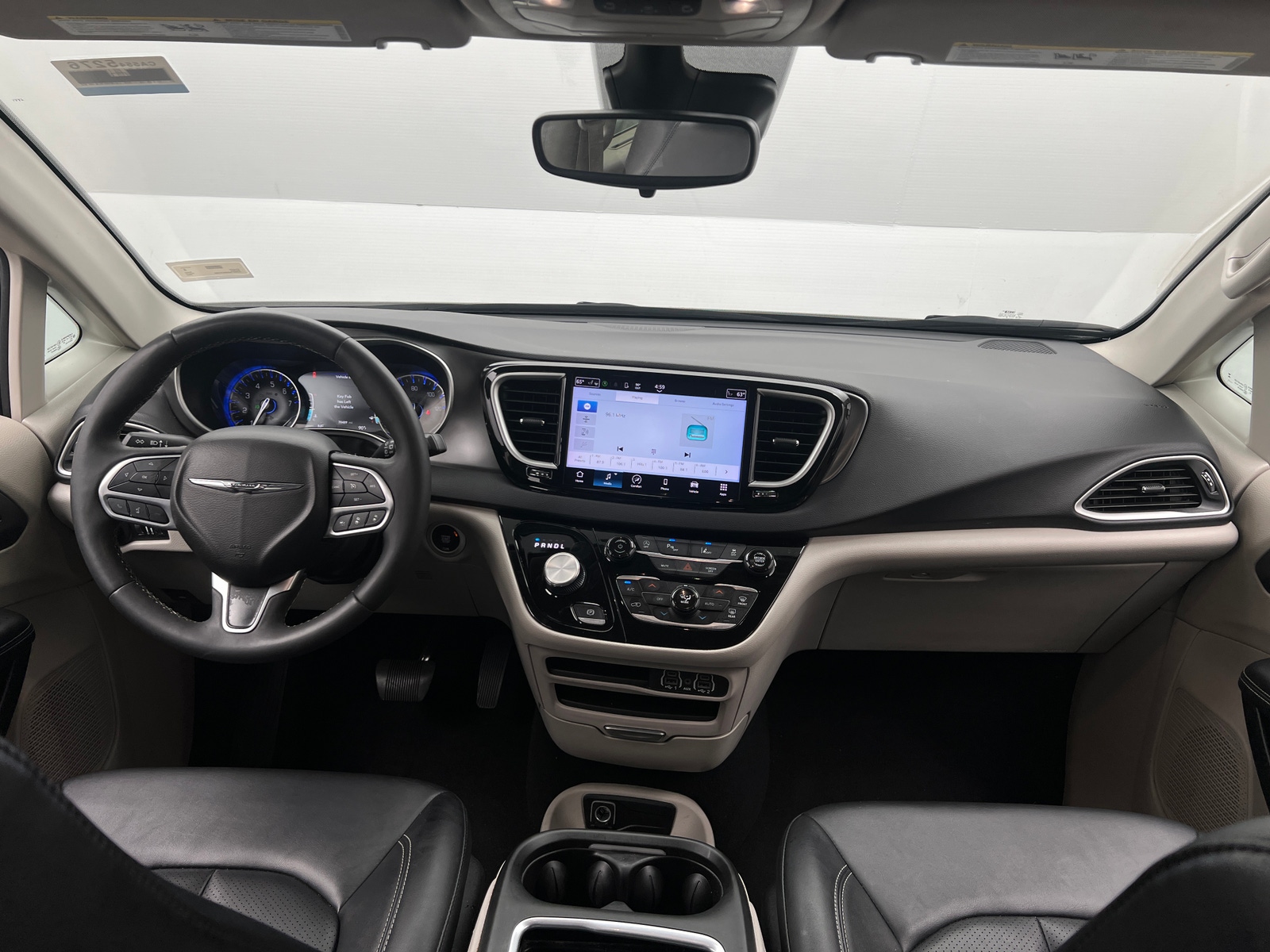 Thumbnail: 2024 Chrysler Pacifica - 2