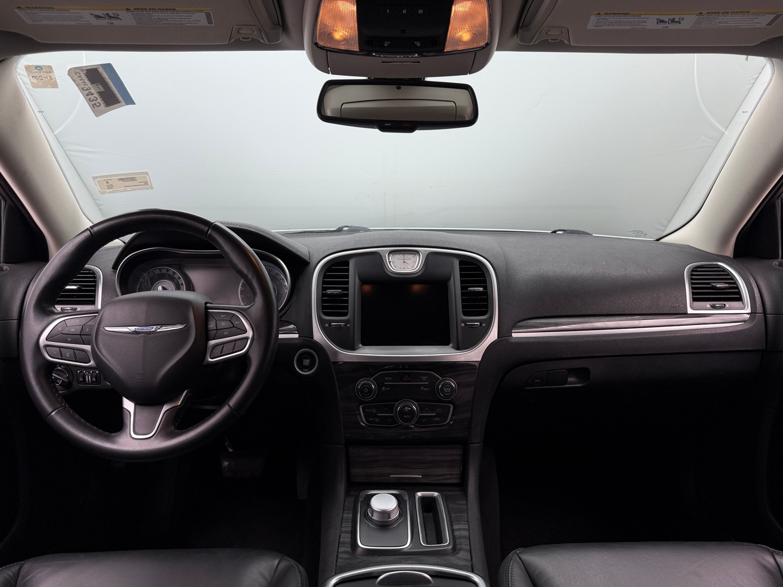 Thumbnail: 2022 Chrysler 300 - 2
