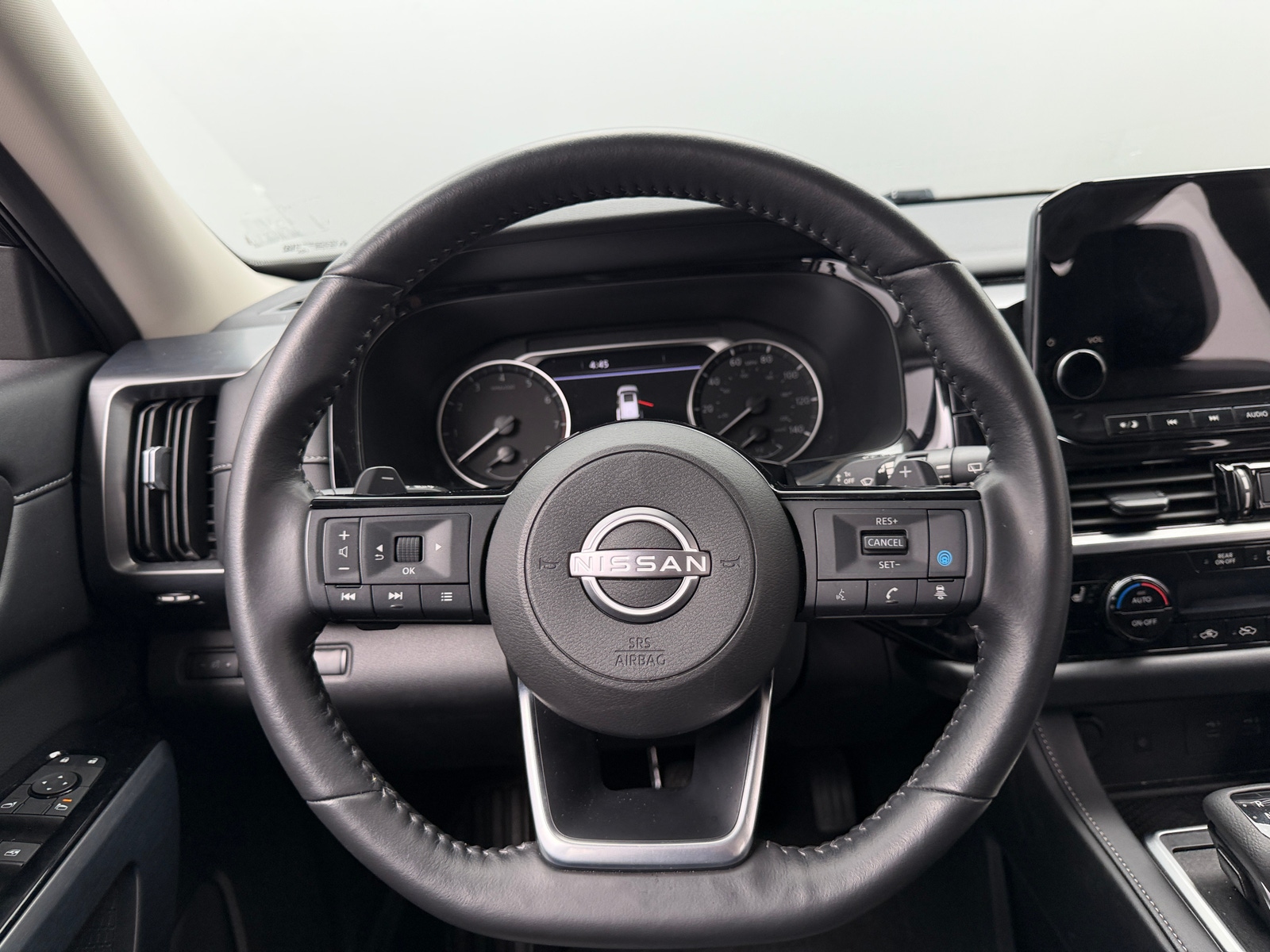 Thumbnail: 2025 Nissan Pathfinder - 4
