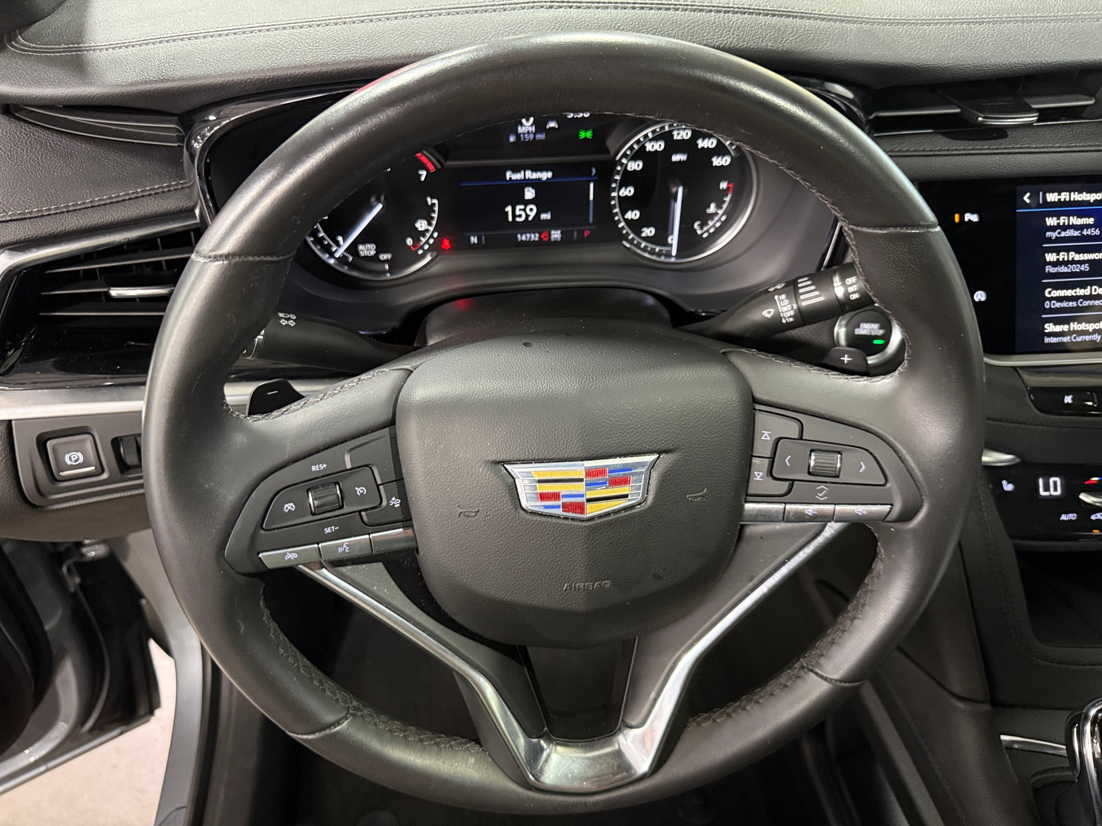 Thumbnail: 2024 Cadillac XT6 - 4