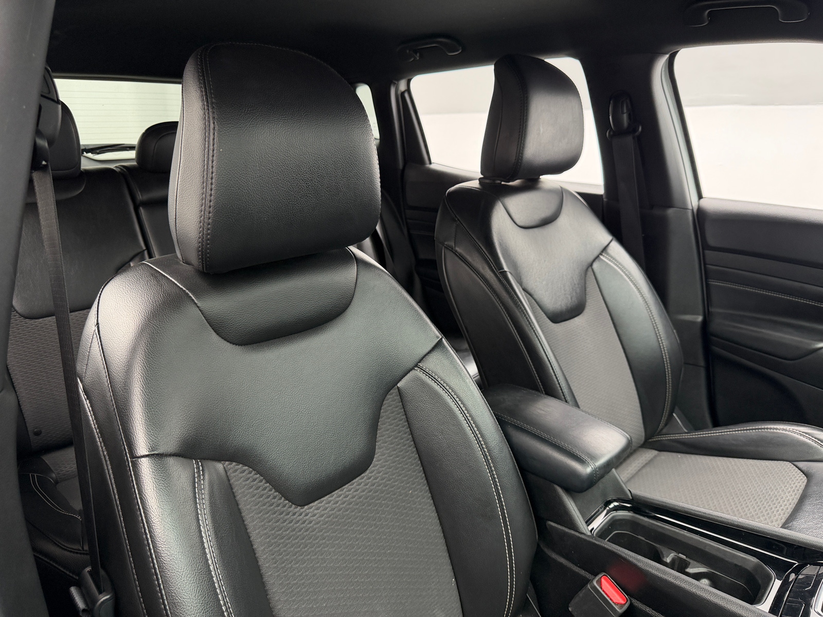 Thumbnail: 2023 Jeep Compass - 2