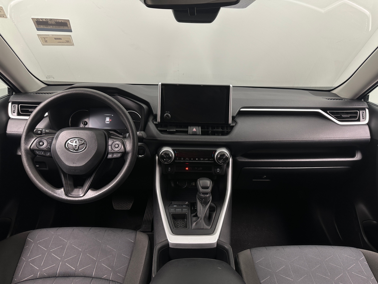 Thumbnail: 2025 Toyota RAV4 - 3