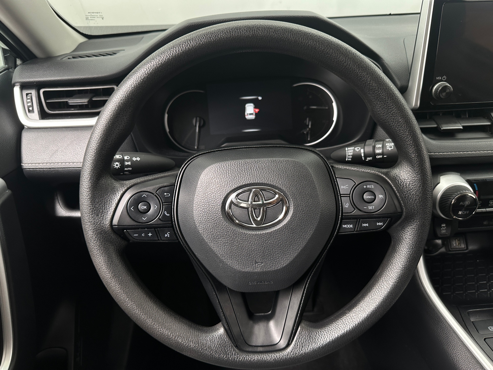 Thumbnail: 2025 Toyota RAV4 - 5