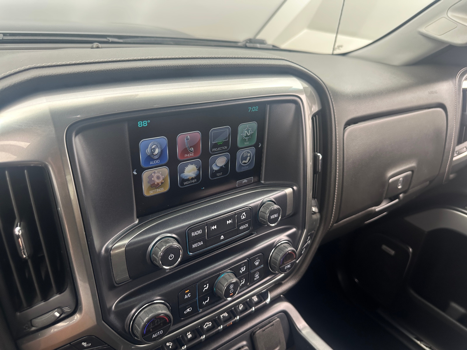Thumbnail: 2019 Chevrolet Silverado 3500 - 3