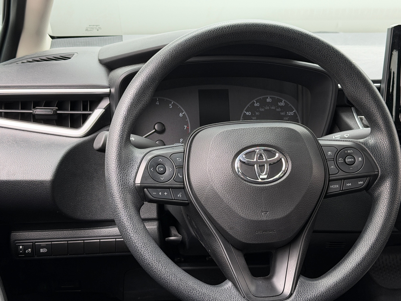 Thumbnail: 2024 Toyota Corolla - 5