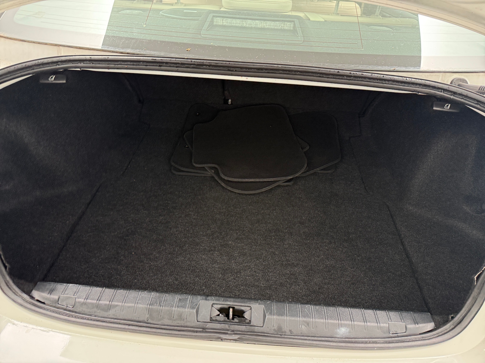Thumbnail: 2015 Subaru Legacy - 6