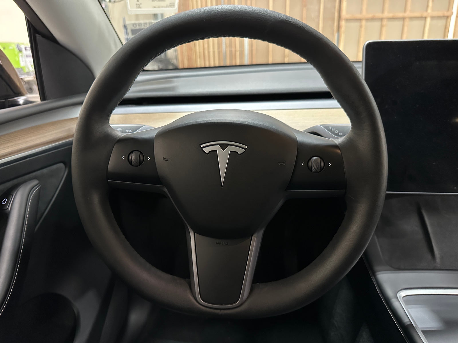 Thumbnail: 2023 Tesla Model Y - 4