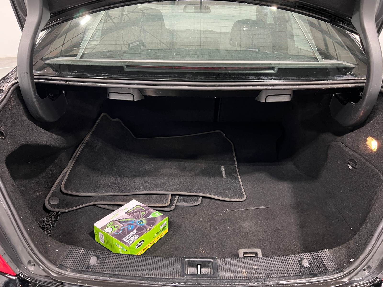 Thumbnail: 2011 Mercedes-Benz C-Class - 7