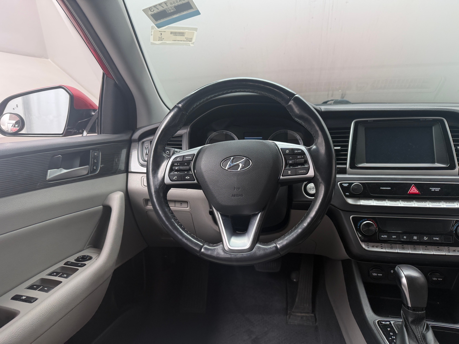 Thumbnail: 2019 Hyundai Sonata - 4