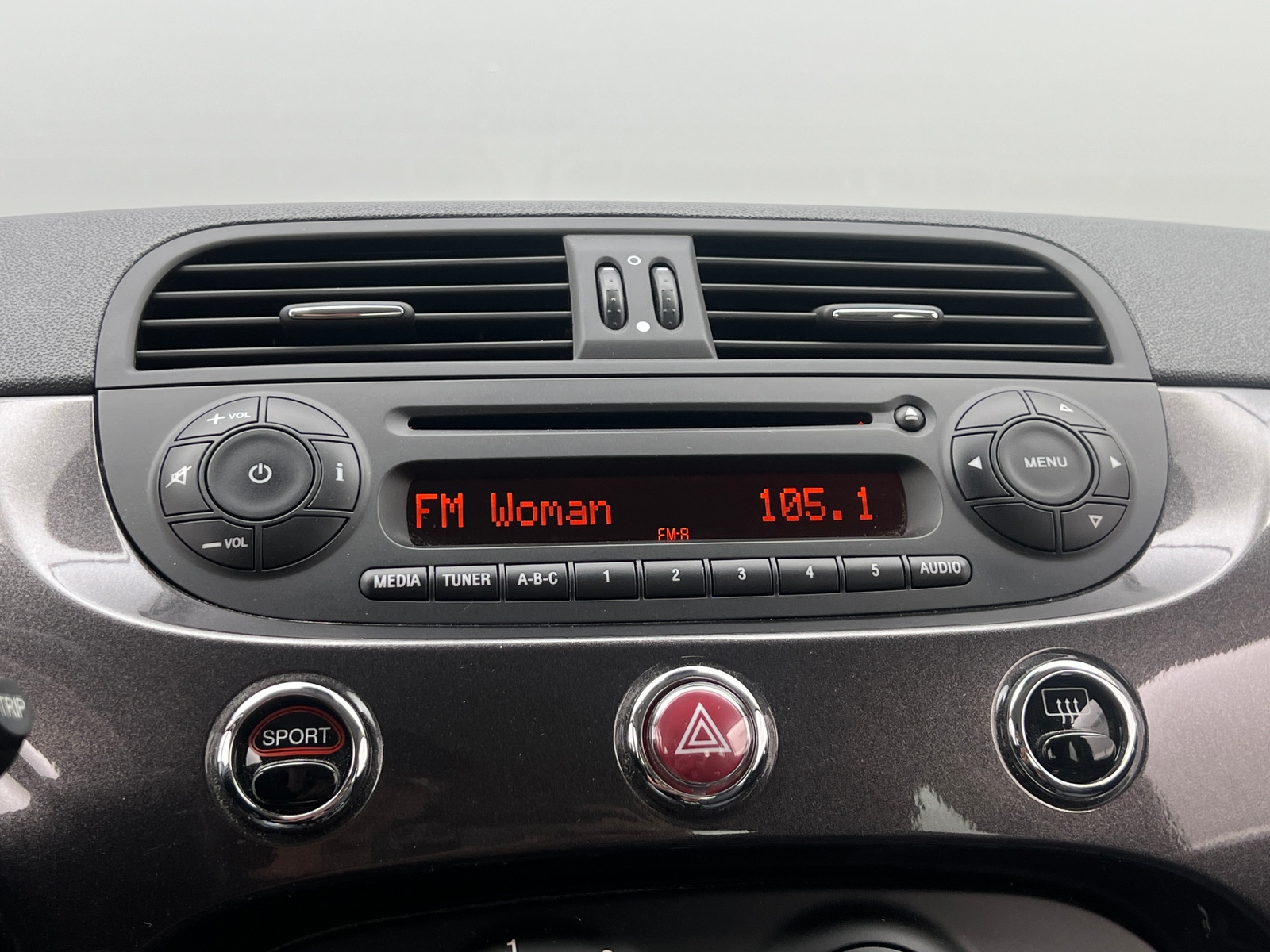 Thumbnail: 2015 Fiat 500 - 4