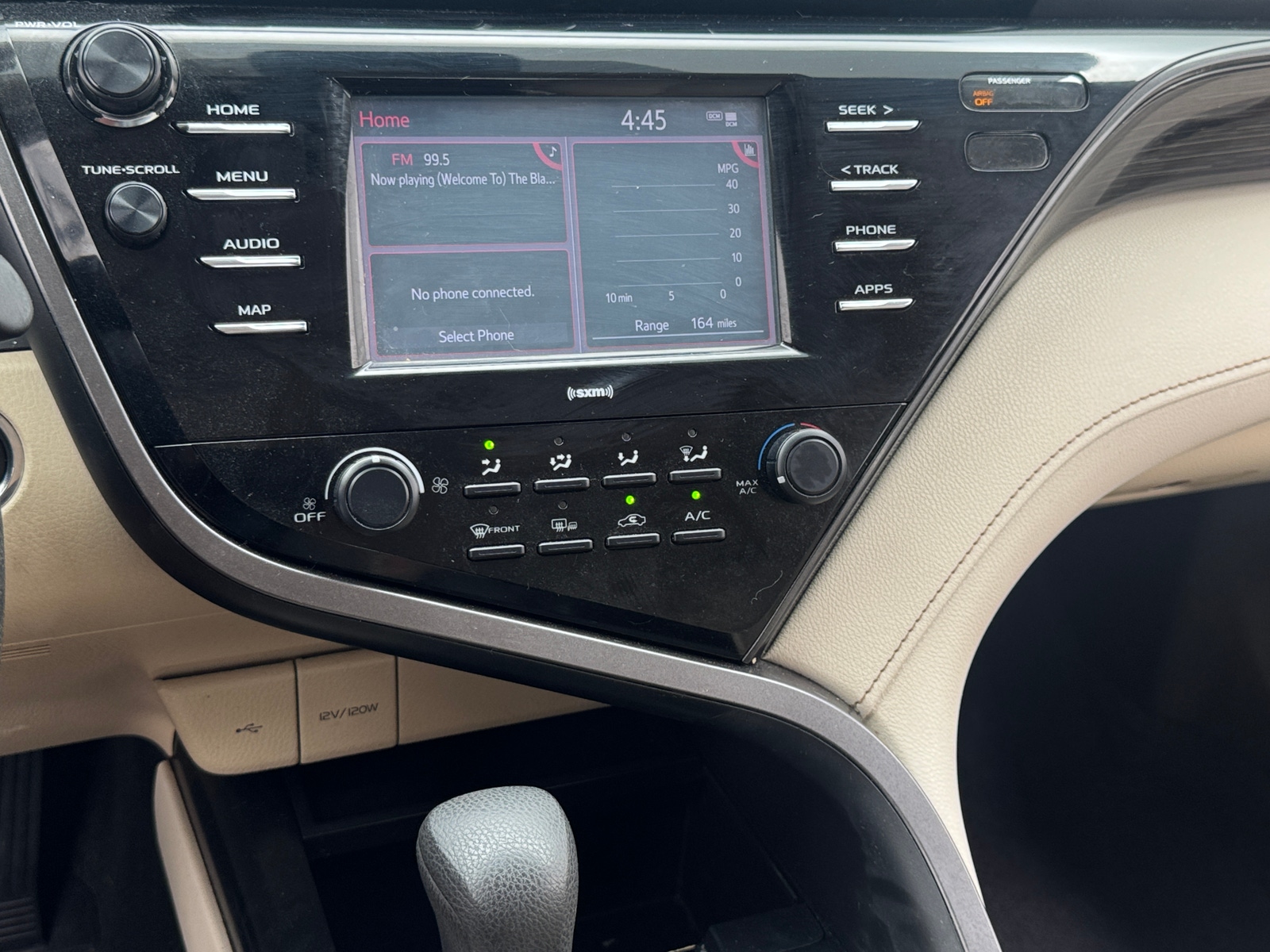 Thumbnail: 2020 Toyota Camry - 4