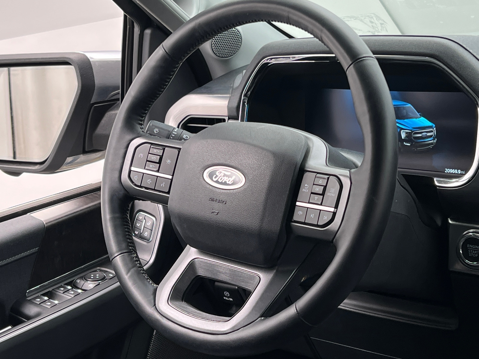 Thumbnail: 2022 Ford Econoline - 4