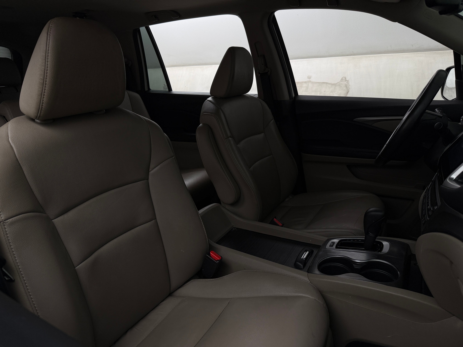 Thumbnail: 2016 Honda Pilot - 2