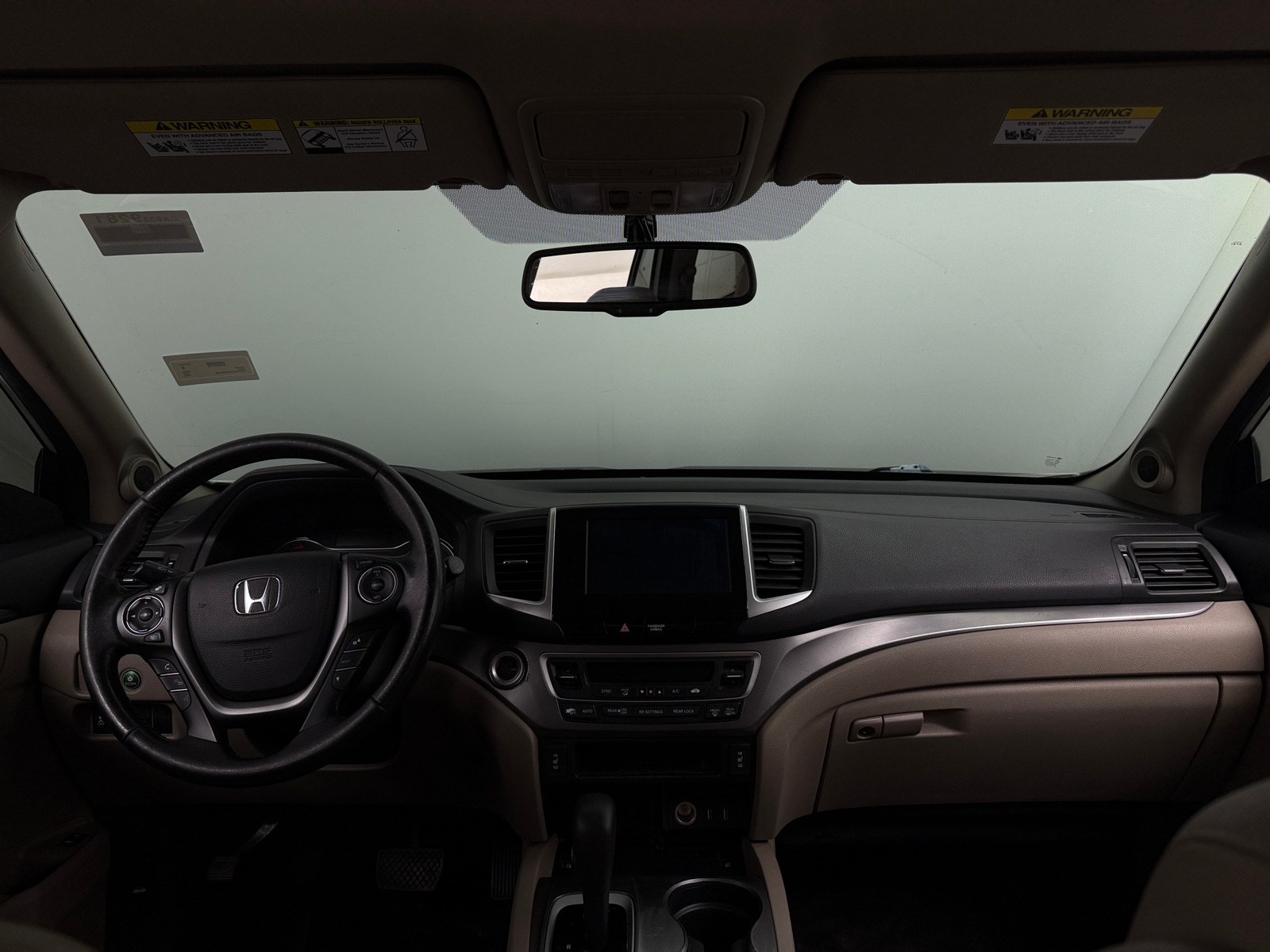 Thumbnail: 2016 Honda Pilot - 3