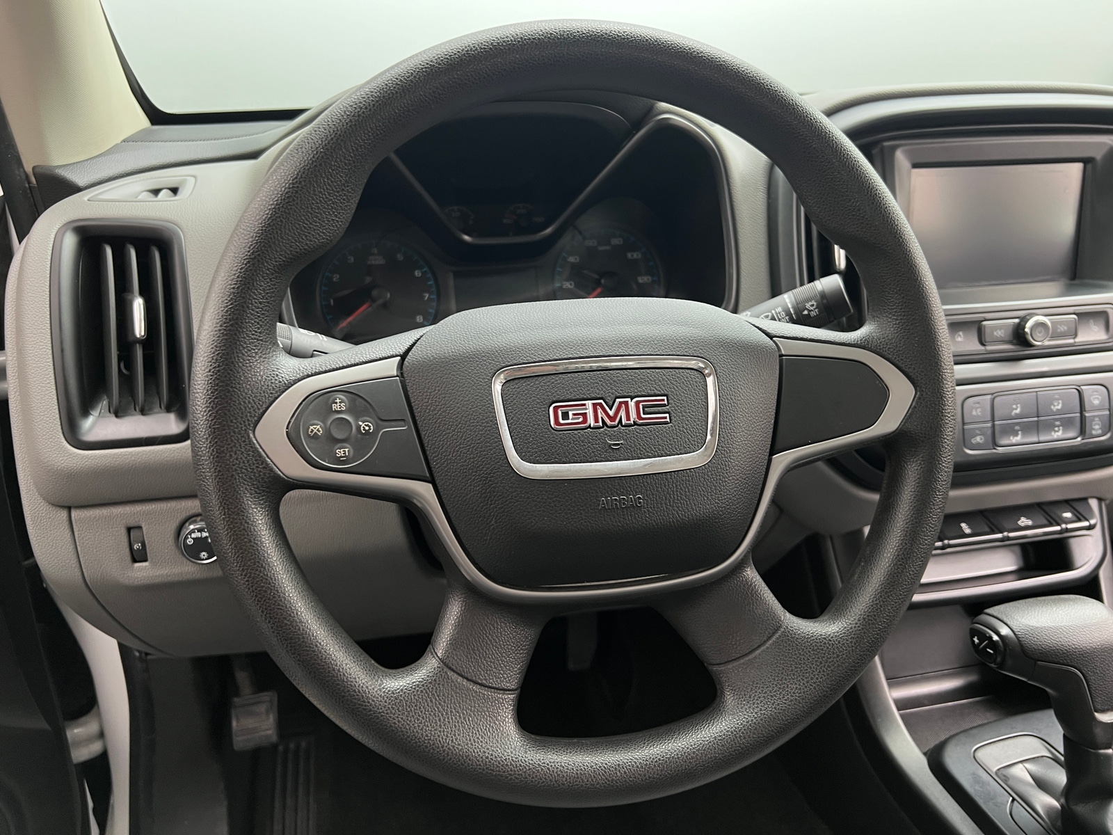 Thumbnail: 2018 GMC Canyon - 5