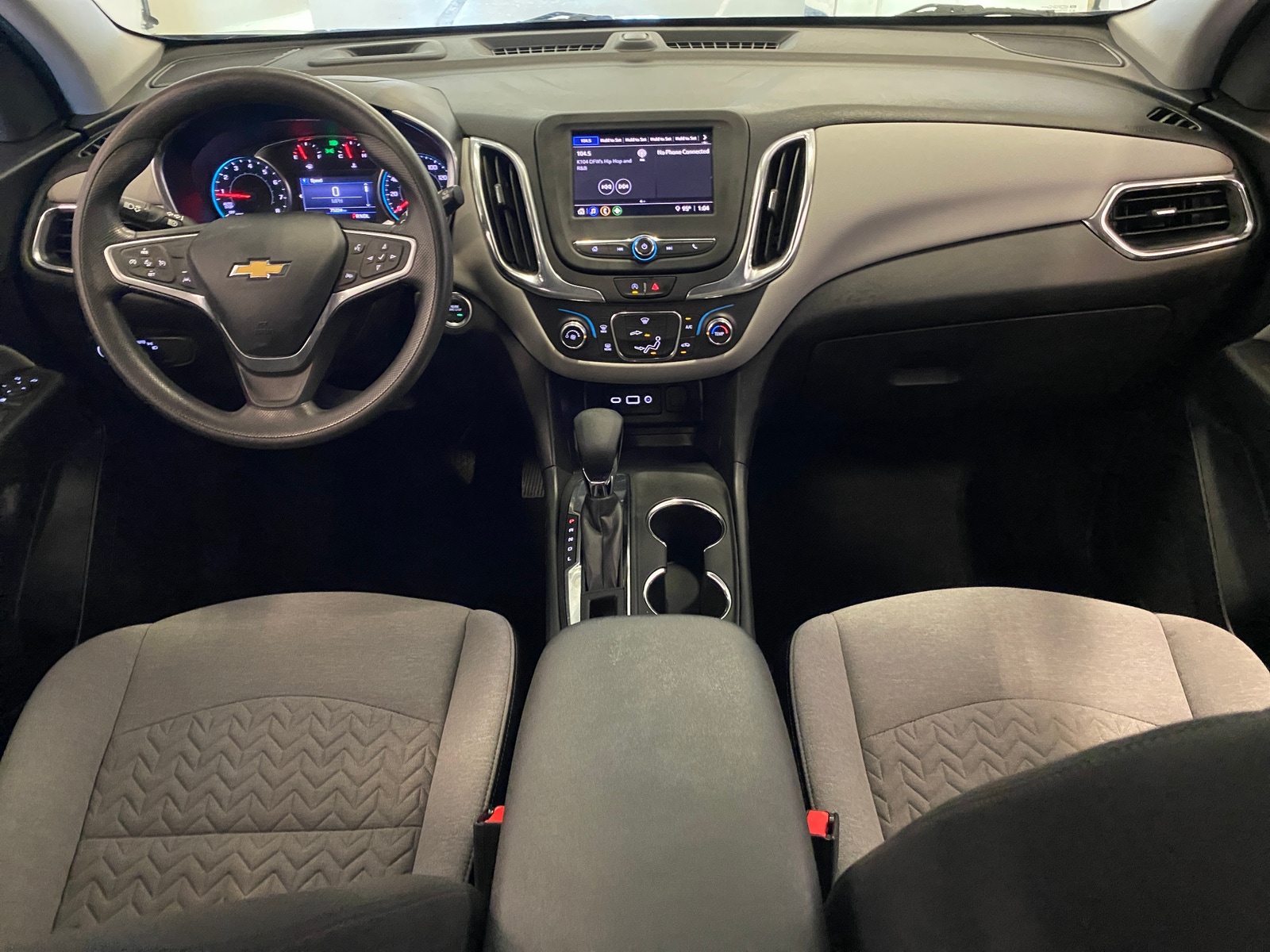 Thumbnail: 2022 Chevrolet Equinox - 3
